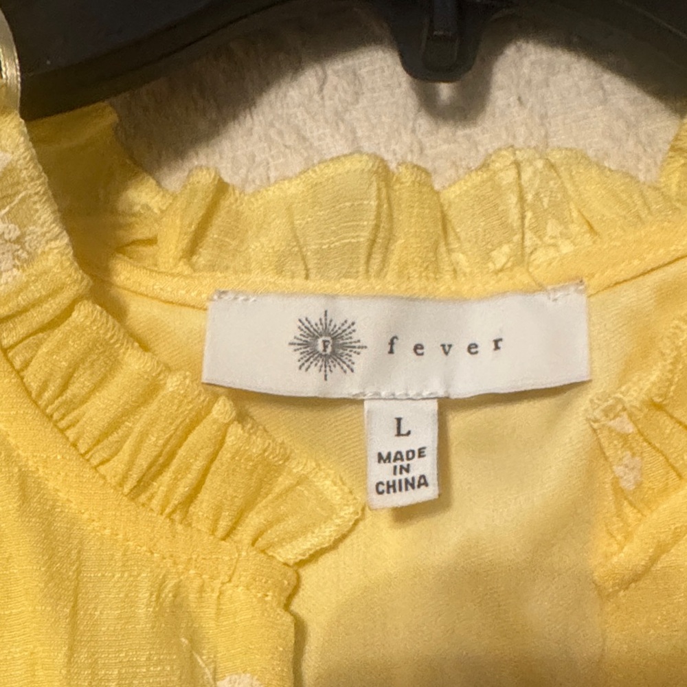 fever Yellow Floral Ruffle Sleeve Top Size L - Picture 3 of 3